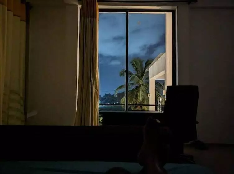 Majatalo Room In Villa   The Villa Close To Surf Beach And Galle Fort