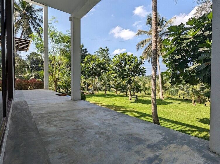 بنسيون Room In Villa   The Villa Close To Surf Beach And Galle Fort