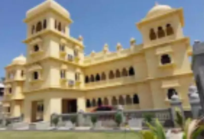 Rajgadhh Palace Resort ,dhaniyana