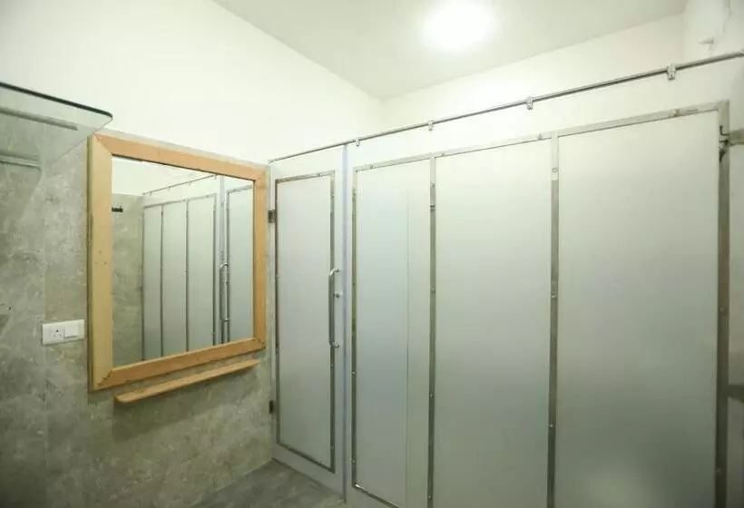 Lomakeskus Athulya Villa  Leisure And Luxury Villas From Embeholidays