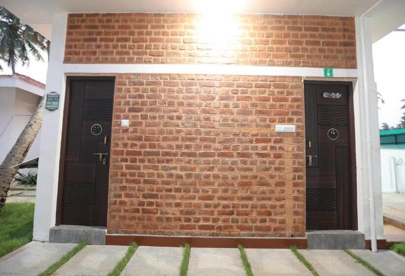 منتجع Athulya Villa  Leisure And Luxury Villas From Embeholidays