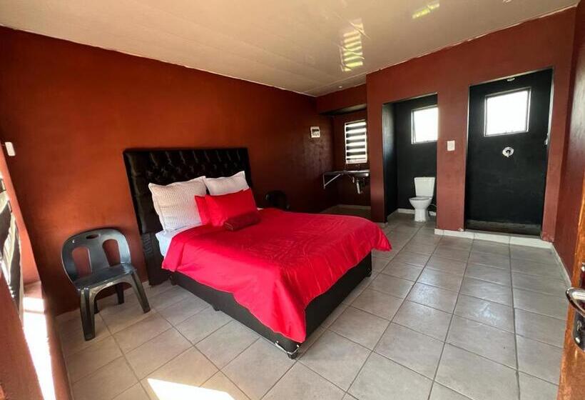 X Motel Vosloorus