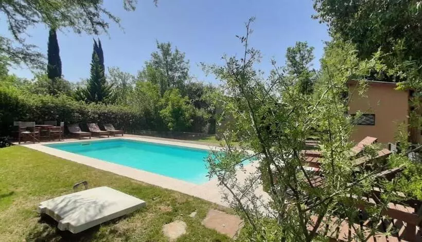 Retkeilymaja Cabañas Sukha