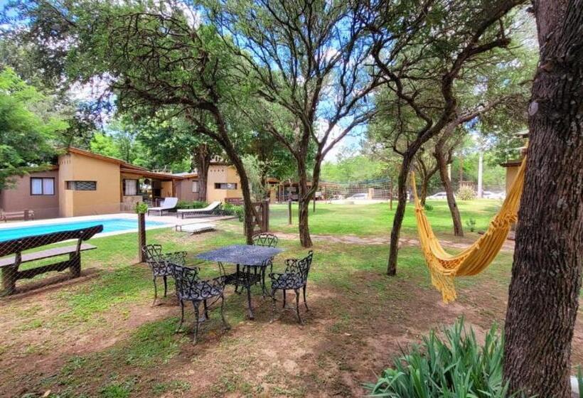 Hostel Cabañas Sukha