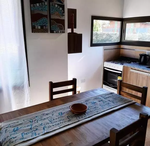 Retkeilymaja Cabañas Sukha