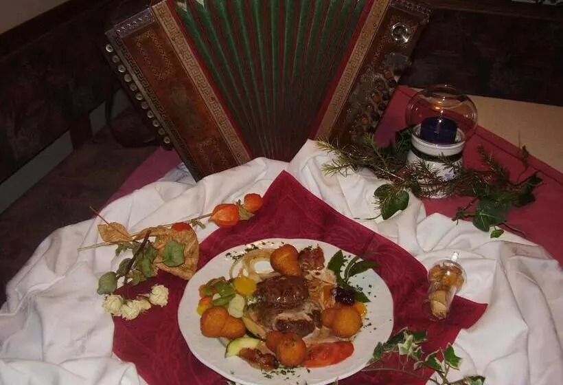 ユースホステル Gasthof Schütthof