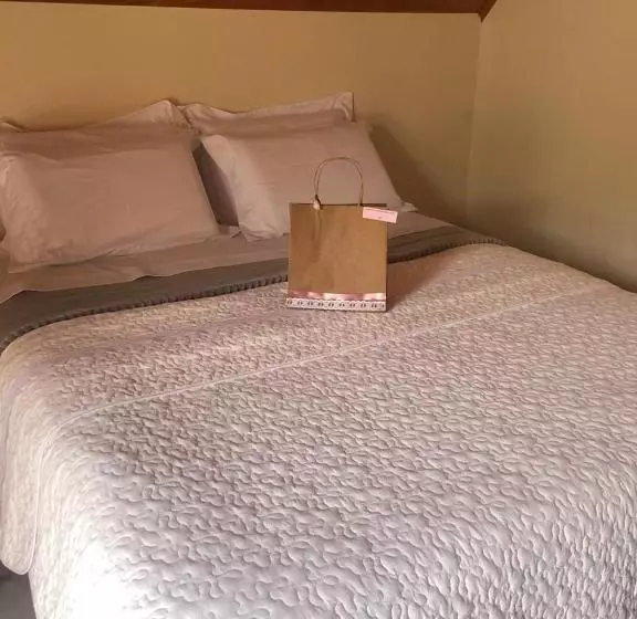 ユースホステル Pousada Chalé Dos Ipês