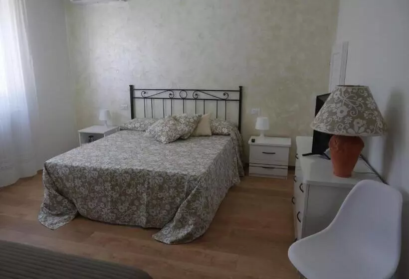 Aamiaismajoitus (B&B) Il Giardino Della Quercia