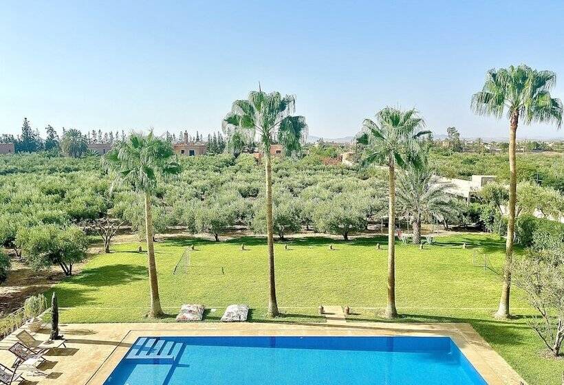 ベッドアンドブレックファースト The Olives Sanctuary