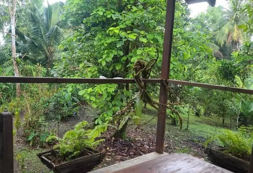 Ecohotel Bahía Terco