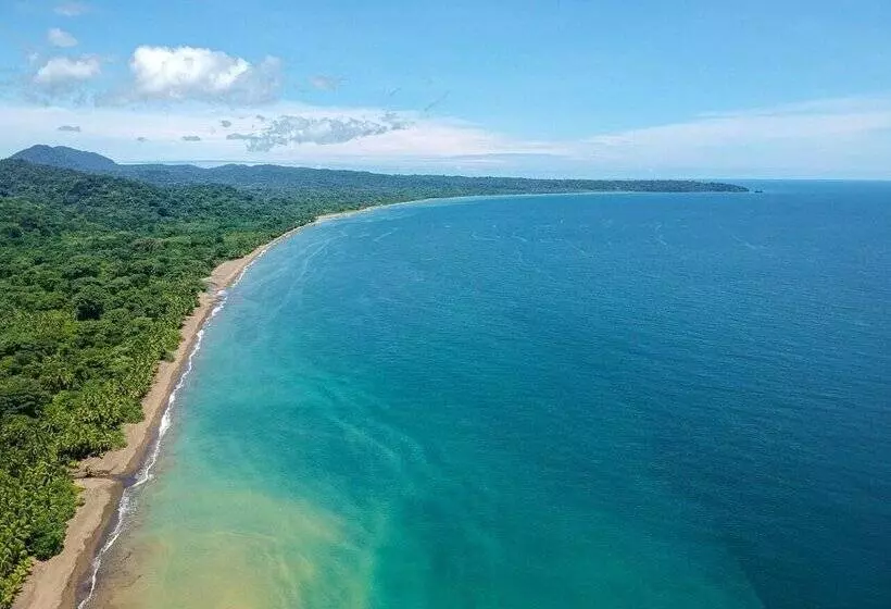 Ecohotel Bahía Terco