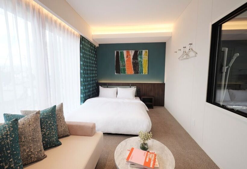 Fav Lux Hidatakayama