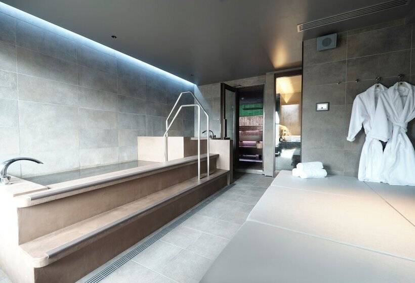 Fav Lux Hidatakayama