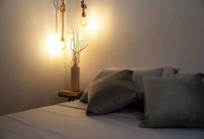 簡易ホテル Viveka Experience