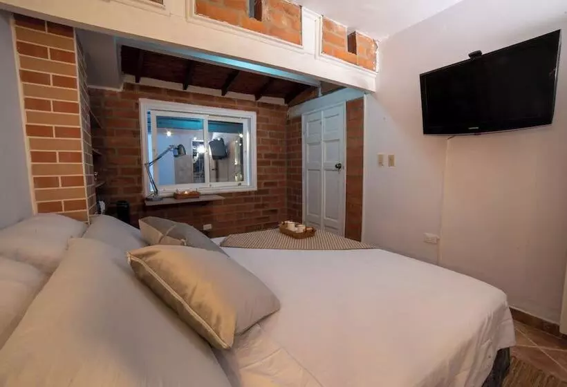 簡易ホテル Viveka Experience