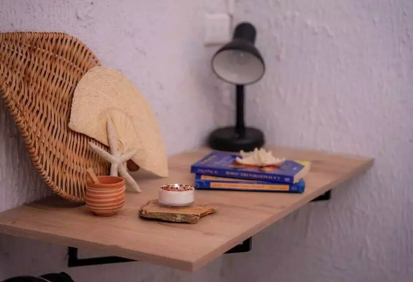 簡易ホテル Viveka Experience