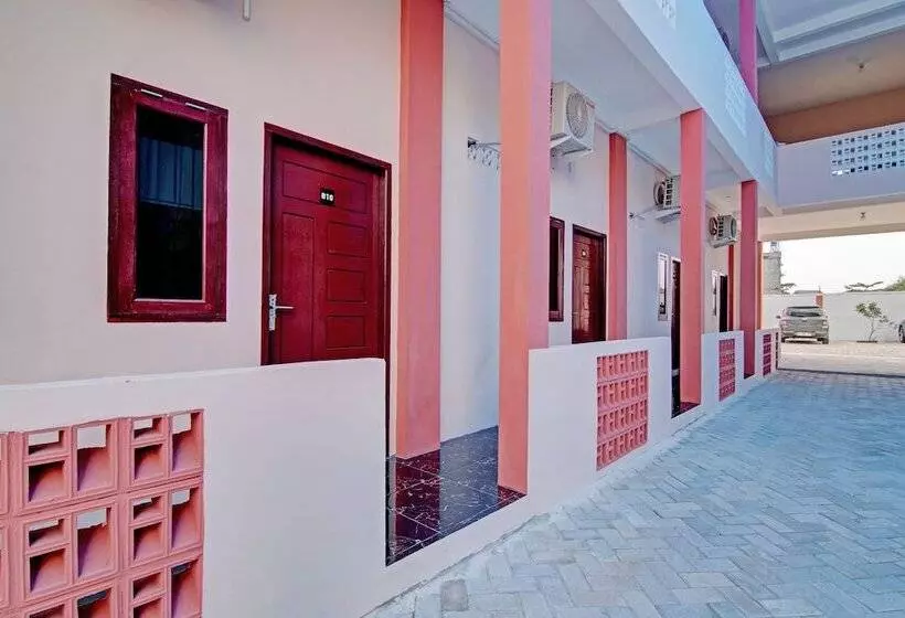 هتل Dekna Homestay Syariah By Oyo