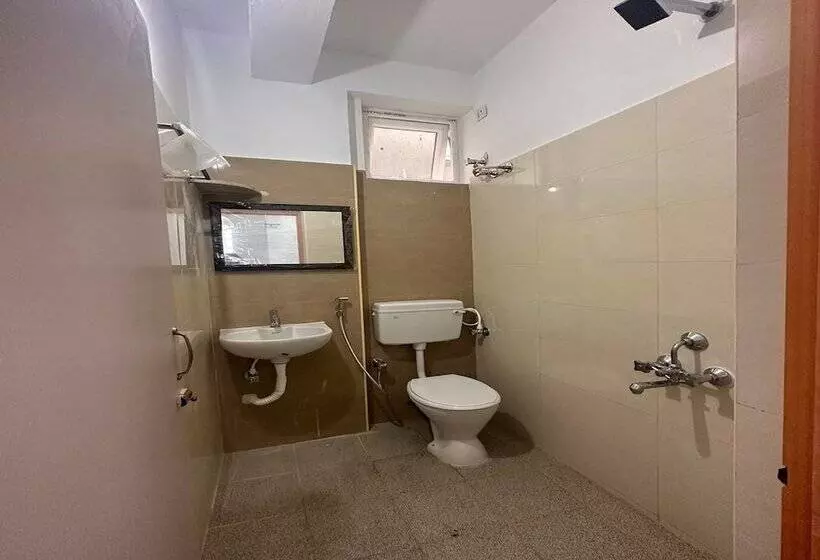 Hotelli East Coast Service Apartment
