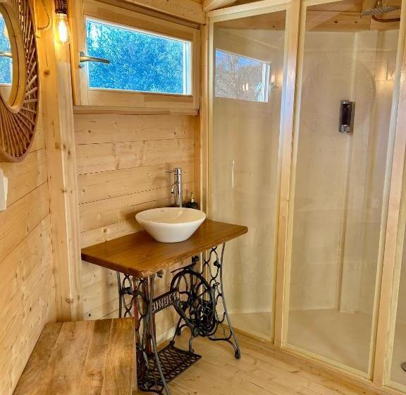 ホテル Glamping Il Rifugio Dei Marsi