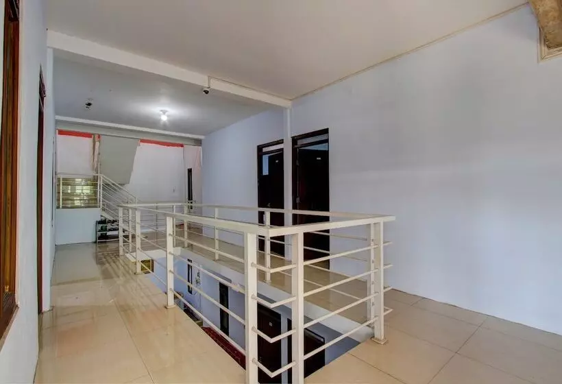 هتل Griya Kencana Asri Syariah By Oyo