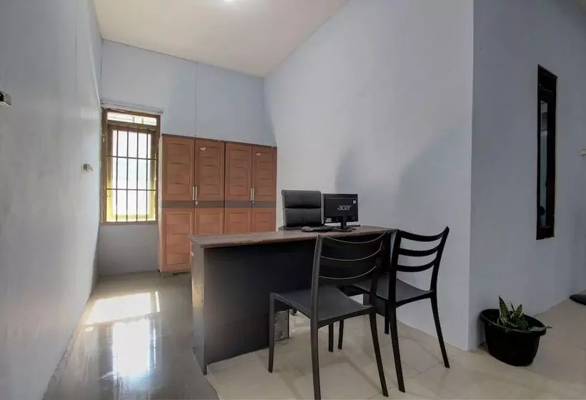 هتل Griya Kencana Asri Syariah By Oyo