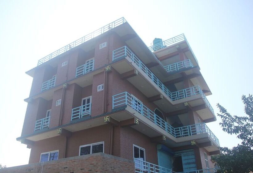 هتل Indralok Villa & Restaurant Begnas Lake