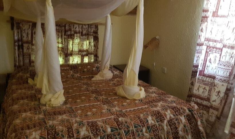 בית מלון כפרי Meru Mbega Lodge