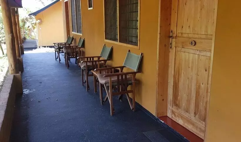 هتل Meru Mbega Lodge