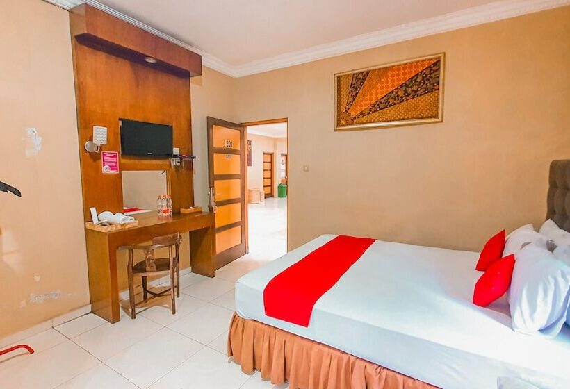 Hotel Red Chilies Hill