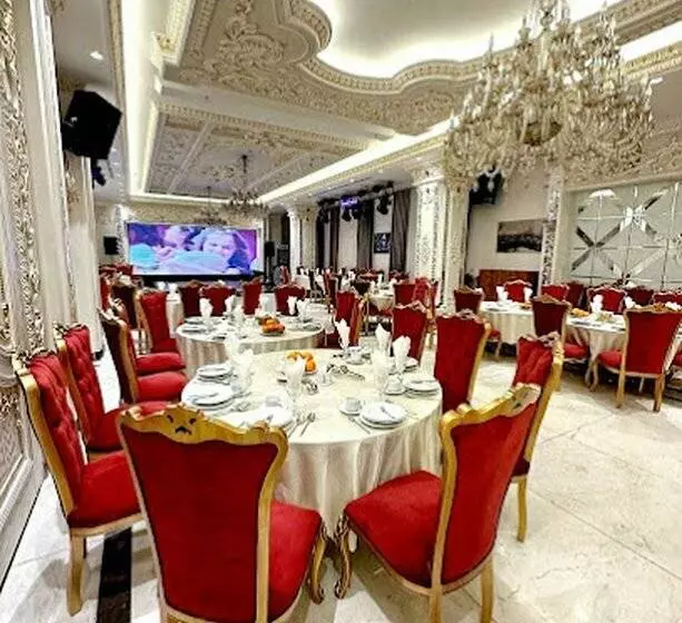 هتل Tabriz Royal Palace