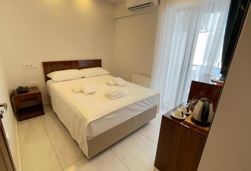 ホテル The Lavington