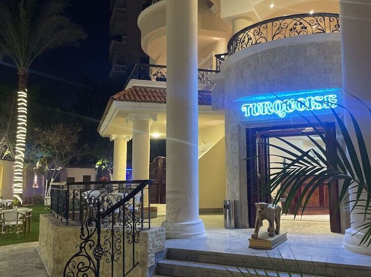 هتل Turquoise Pyramids Palace