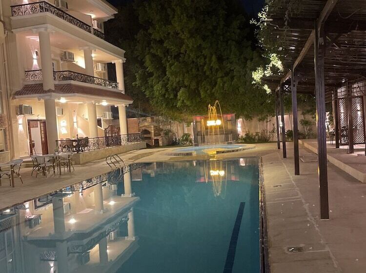 هتل Turquoise Pyramids Palace