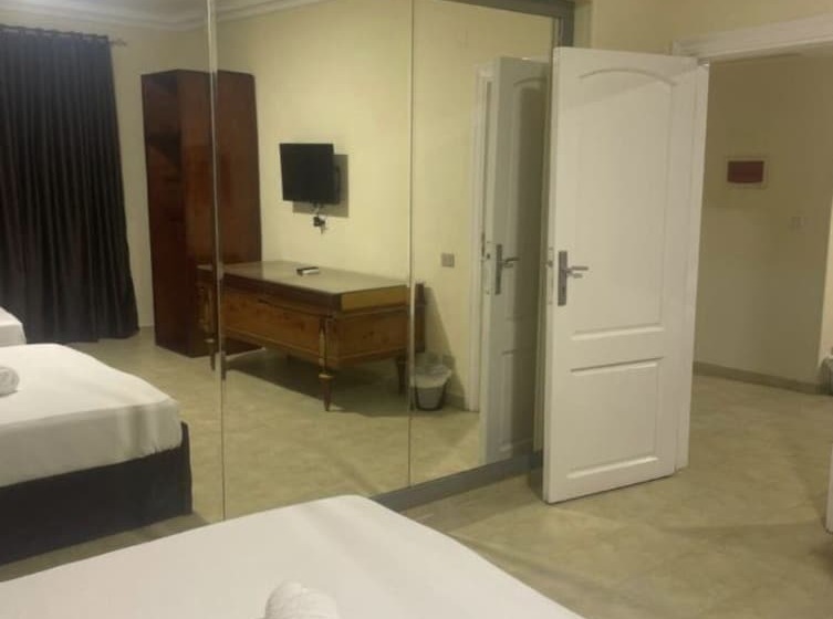 هتل Turquoise Pyramids Palace