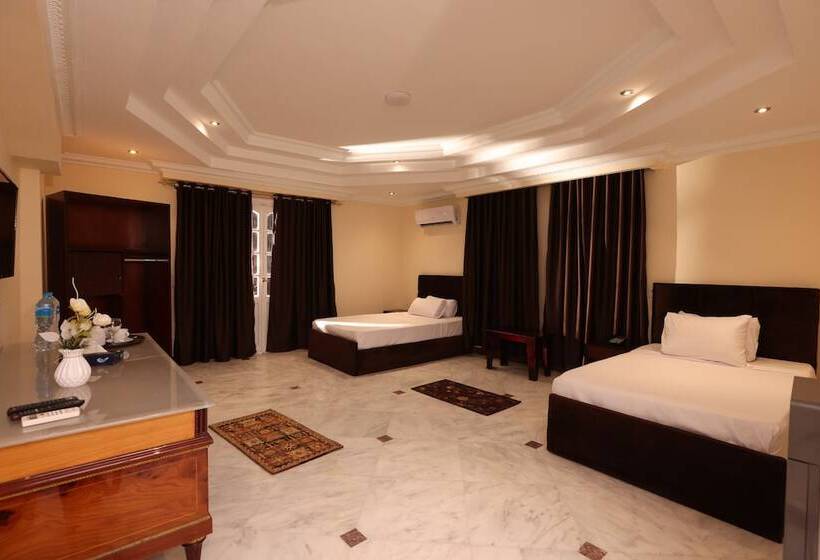 هتل Turquoise Pyramids Palace