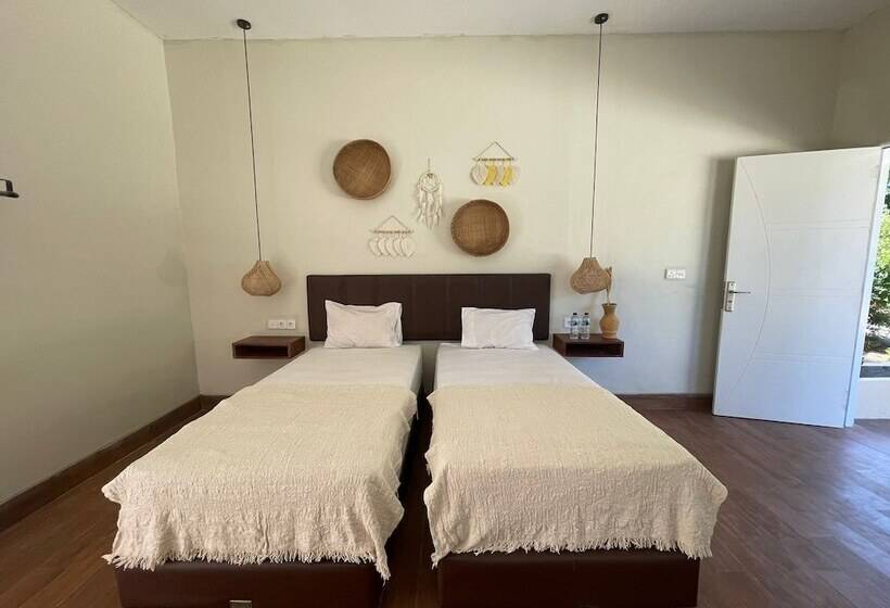 בית מלון כפרי Vogelkopf Resort