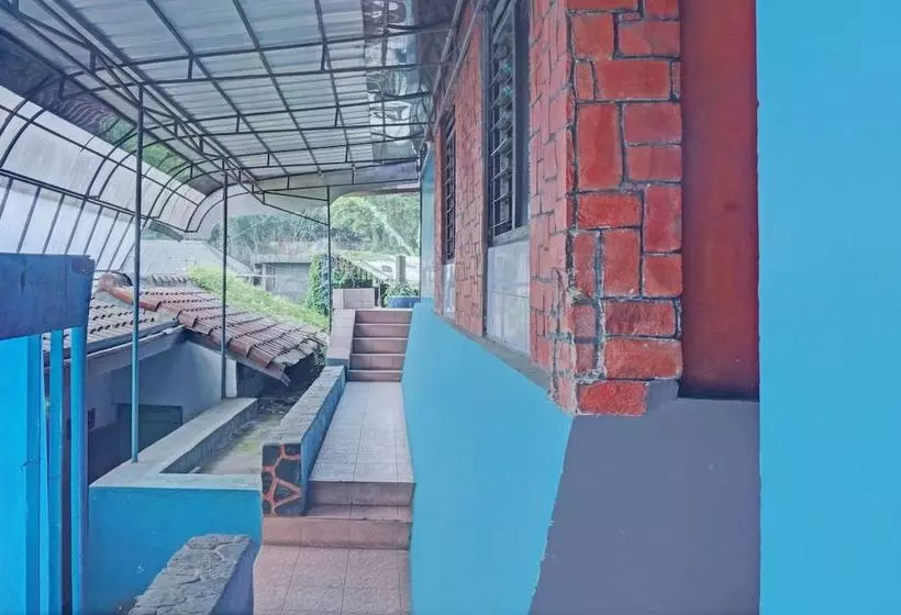 Hotelli Wisma Kencana Indah By Oyo