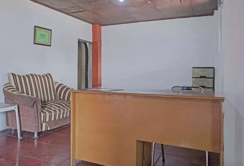 Hotelli Wisma Kencana Indah By Oyo