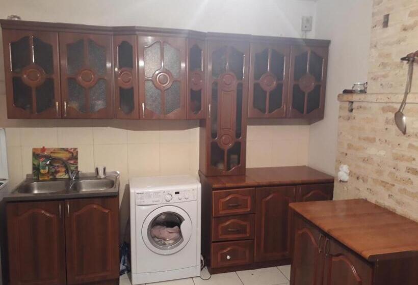 پانسیون Aghveran Eco Guest House