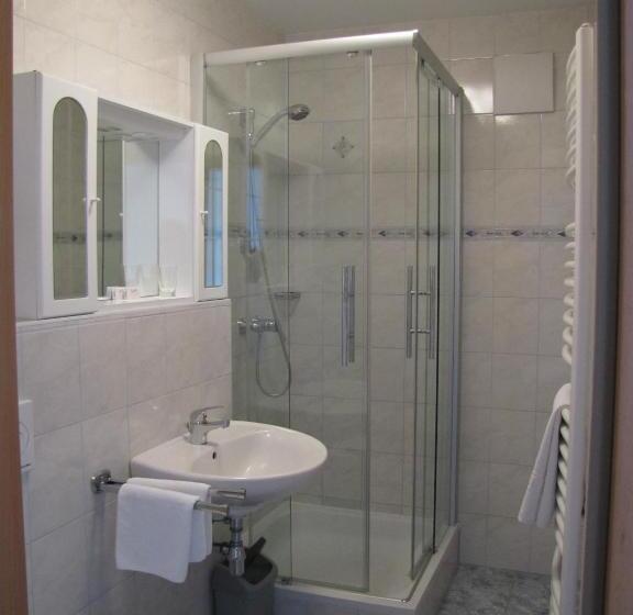 פנסיון Gästehaus Zur Weißen Rose