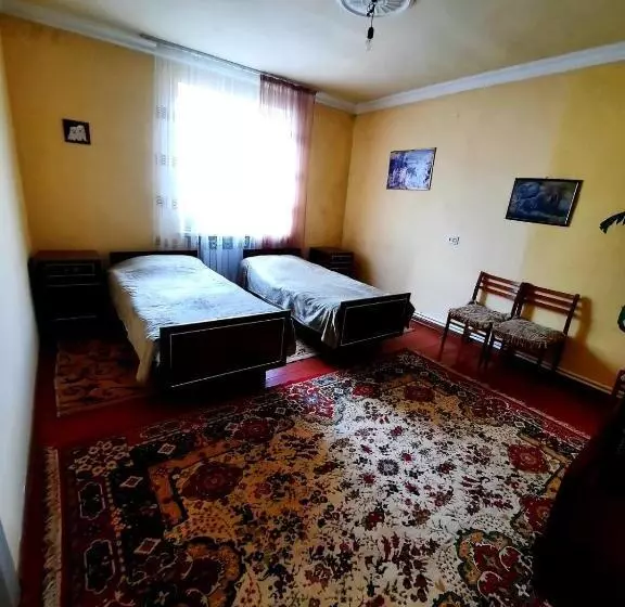 پانسیون Lidia House