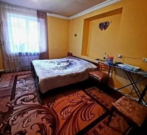 پانسیون Lidia House