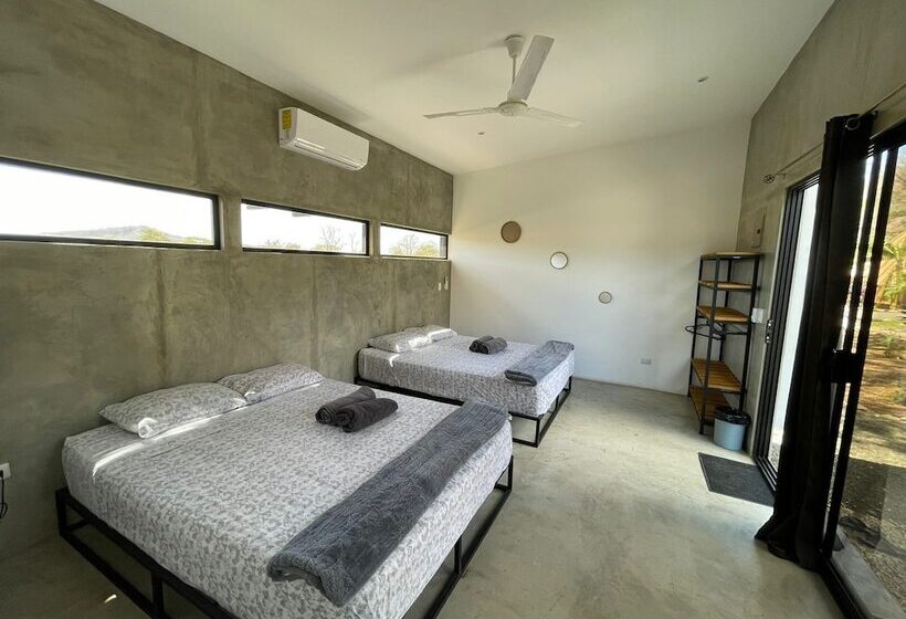 Pension (Hôtel basse catégorie) Pyramid Lodge Panoramique