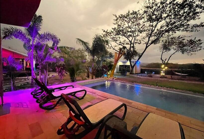 Pension (Hôtel basse catégorie) Pyramid Lodge Panoramique