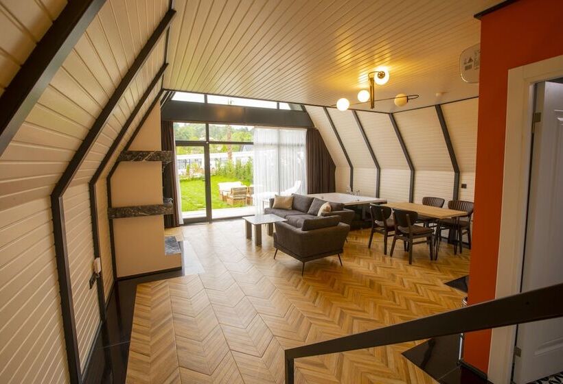 Ramada Resort By Wyndham Sapanca Thermal