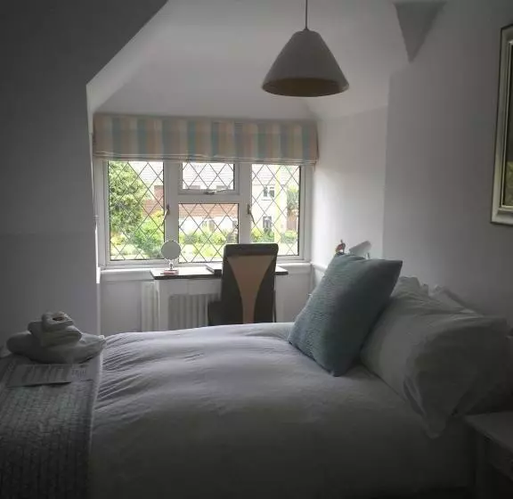 Twiga House Bed And Breakfast