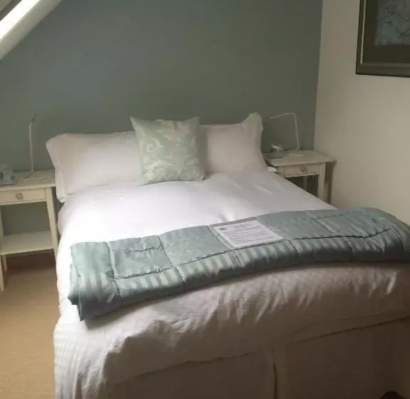Twiga House Bed And Breakfast