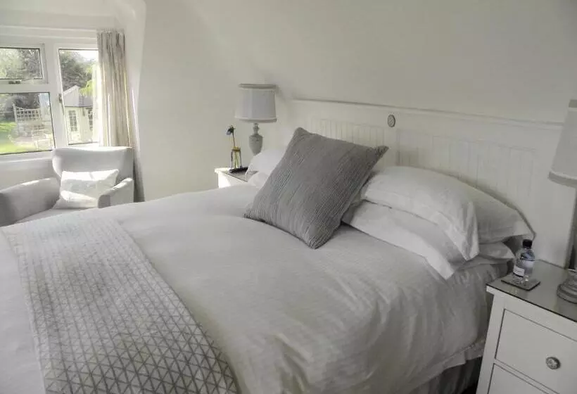Twiga House Bed And Breakfast