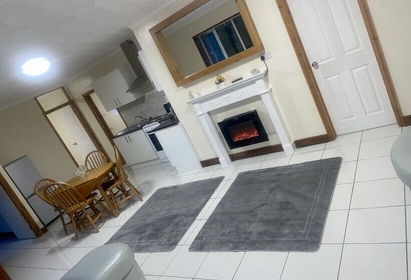 Beautiful 3 Bed Bungalow In Bawtry Doncaster