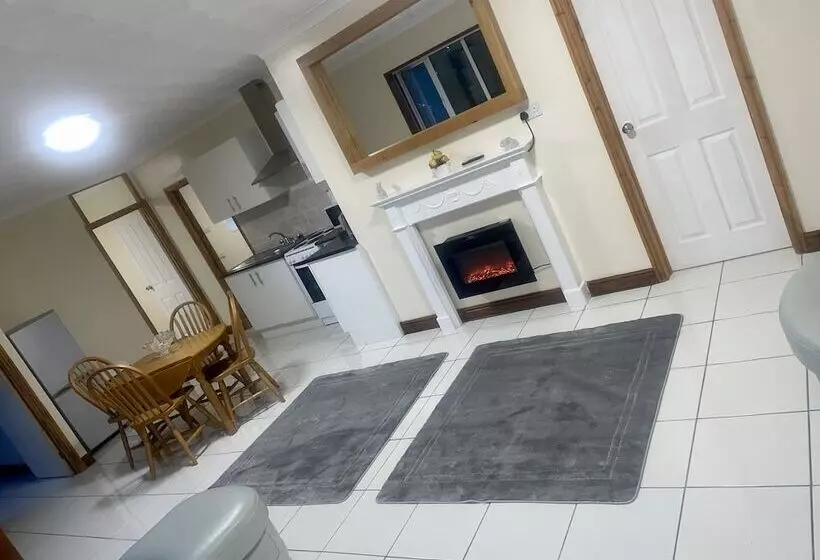 Beautiful 3 Bed Bungalow In Bawtry Doncaster